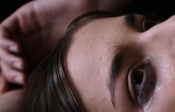 Embracing Pain – Yoga with Rona