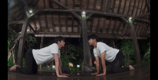 Netflix’s Twogether: Yoga Session