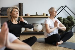 Therapeutic Yoga: Healing & Rehabilitation Guide